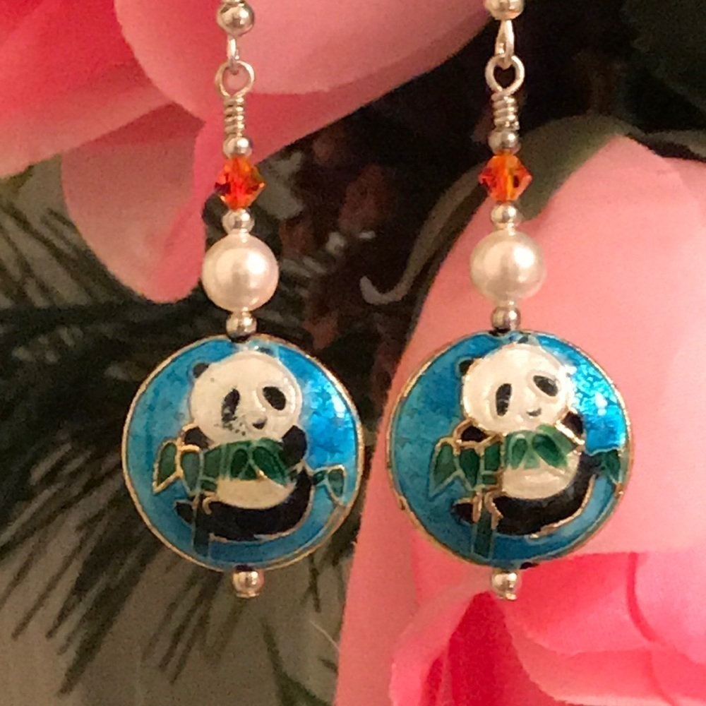 🔥ON SALE🔥3/$30🔥 💖 LA Design💖Handmade Earrings